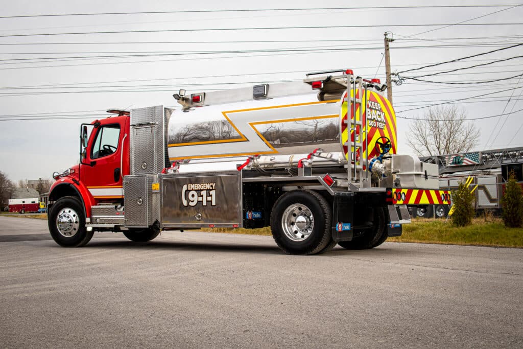 Single axle truck - Camions Helie