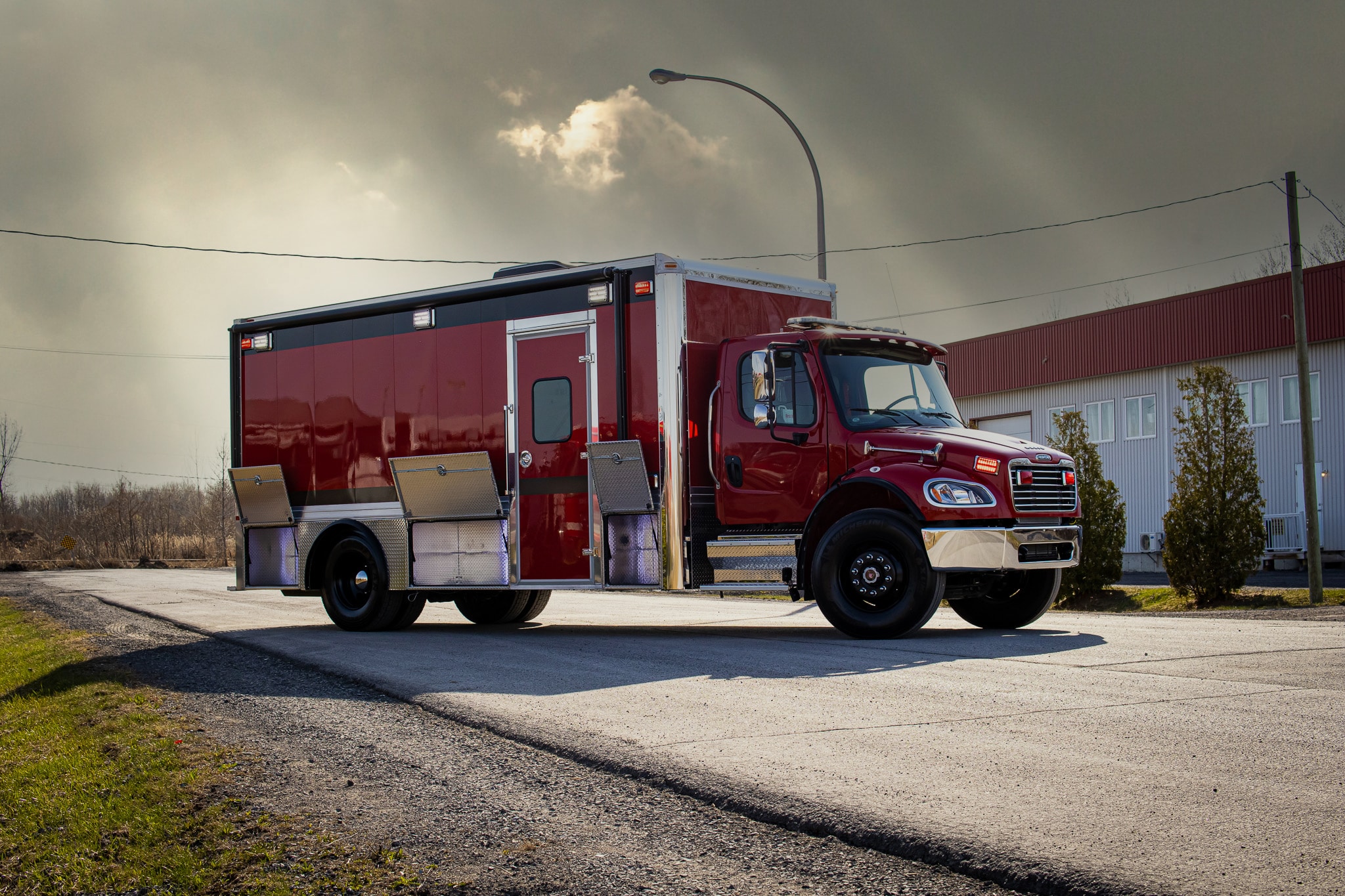 Location et vente de véhicules d'incendie - Camions Helie